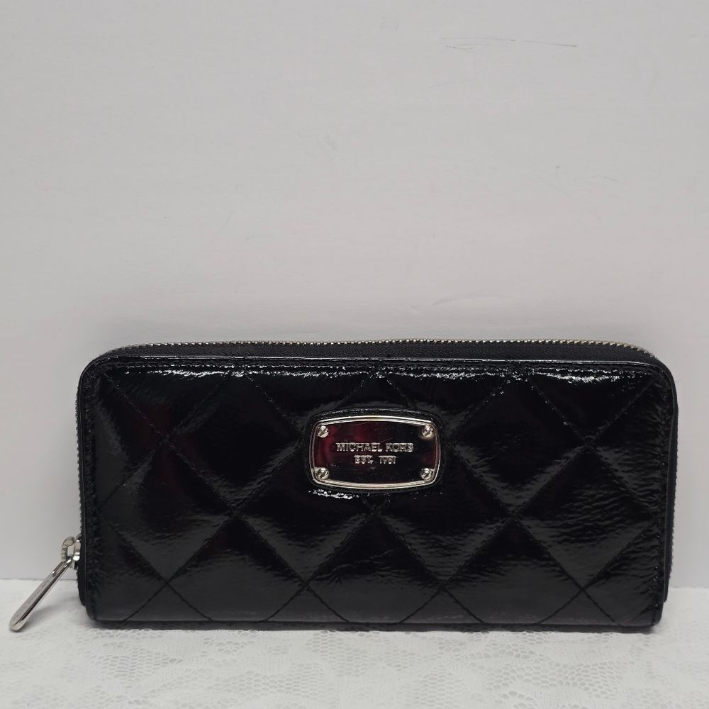 Michael Kors Quilted Black Patent Leather Zip Around Wallet Business Casual